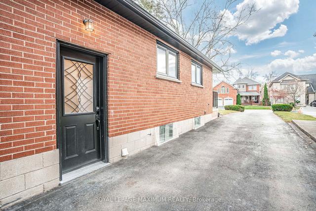 2928 Beachview St, House detached with 3 bedrooms, 2 bathrooms and 10 parking in Ajax ON | Image 29