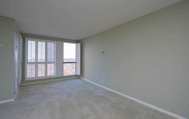 1606 - 1 Concorde Pl, Condo with 2 bedrooms, 3 bathrooms and 1 parking in Toronto ON | Image 4