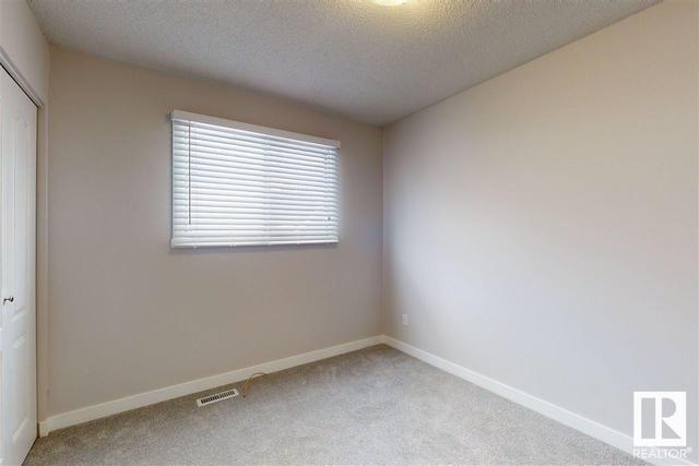 1028 Mony Penny Cr, House detached with 3 bedrooms, 2 bathrooms and 4 parking in Edmonton AB | Image 16
