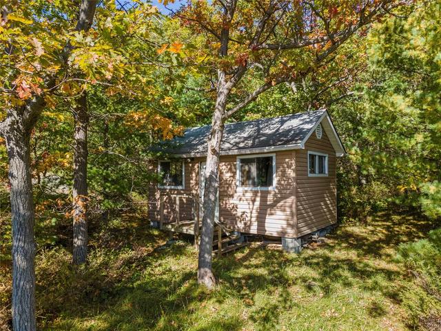 15972 Georgian Bay Shore, House detached with 2 bedrooms, 1 bathrooms and 0 parking in Georgian Bay ON | Image 6