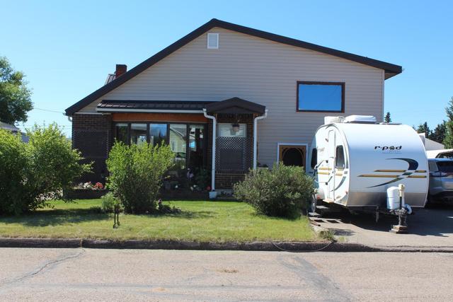 311 5th Avenue Se, House detached with 4 bedrooms, 2 bathrooms and 4 parking in Northern Lights County AB | Image 16