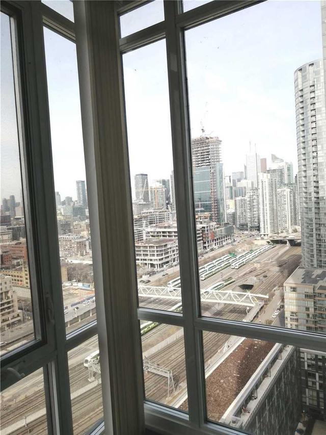 2303 - 170 Fort York Blvd, Condo with 1 bedrooms, 1 bathrooms and 0 parking in Toronto ON | Image 16