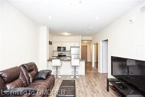 207 - 16 Concord Pl, Condo with 1 bedrooms, 1 bathrooms and 1 parking in Grimsby ON | Image 16