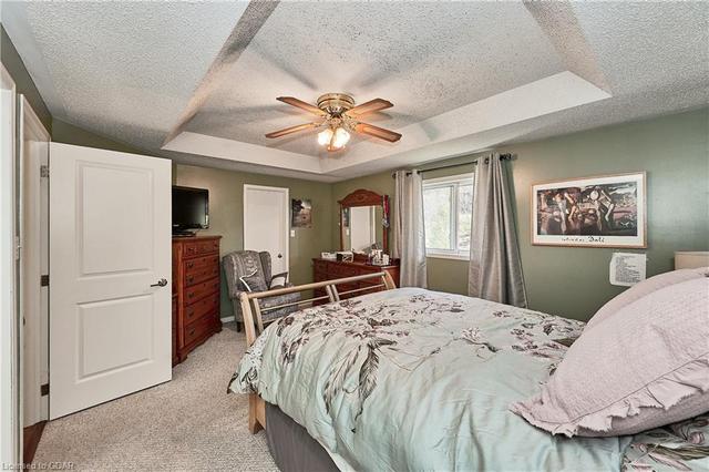 131 Ptarmigan Drive, House detached with 3 bedrooms, 2 bathrooms and 5 parking in Guelph ON | Image 21