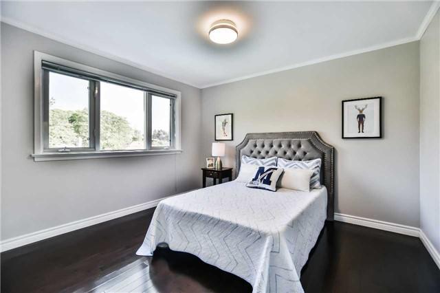 16 Gaspe Rd, House detached with 4 bedrooms, 5 bathrooms and 2 parking in Toronto ON | Image 12