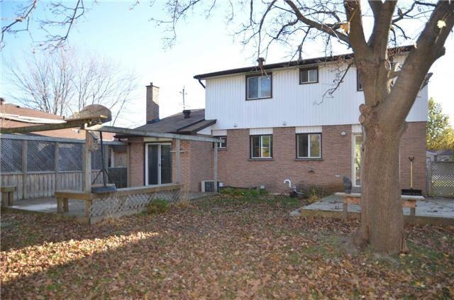 316 Grove St E, House detached with 4 bedrooms, 3 bathrooms and 2 parking in Barrie ON | Image 16