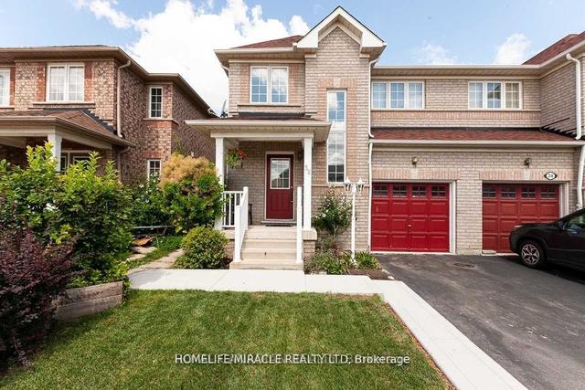 36 Bramcedar Cres, House semidetached with 3 bedrooms, 2 bathrooms and 3 parking in Brampton ON | Image 1