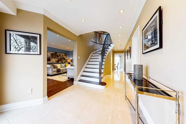 117 Ceremonial Dr, House detached with 5 bedrooms, 4 bathrooms and 4 parking in Mississauga ON | Image 34