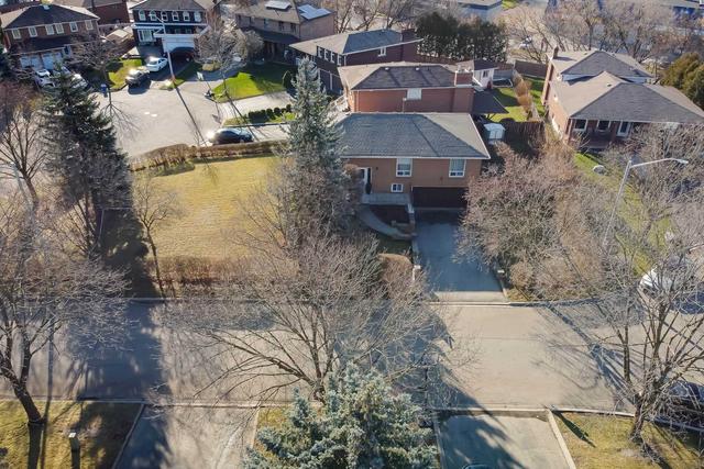 138 Pioneer Lane, House detached with 3 bedrooms, 3 bathrooms and 2 parking in Vaughan ON | Image 12