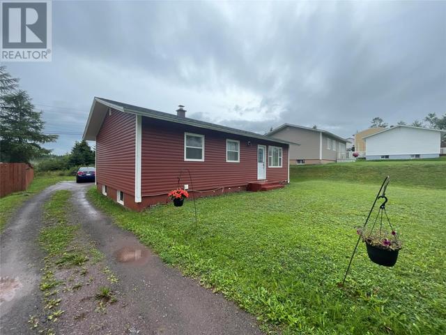 3 Wilson Street, House detached with 3 bedrooms, 1 bathrooms and null parking in Marystown NL | Image 2