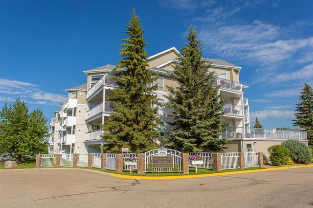307 - 6118 53 Avenue, Condo with 1 bedrooms, 1 bathrooms and 1 parking in Red Deer AB | Image 3