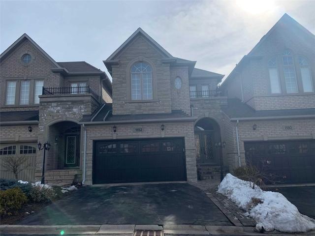 1152 Woodington Lane, House attached with 3 bedrooms, 3 bathrooms and 2 parking in Oakville ON | Image 1