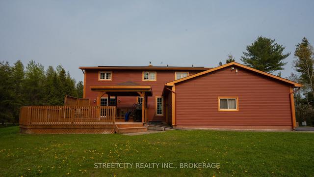 325 Town Line Rd, House detached with 3 bedrooms, 2 bathrooms and 40 parking in Sault Ste. Marie ON | Image 25