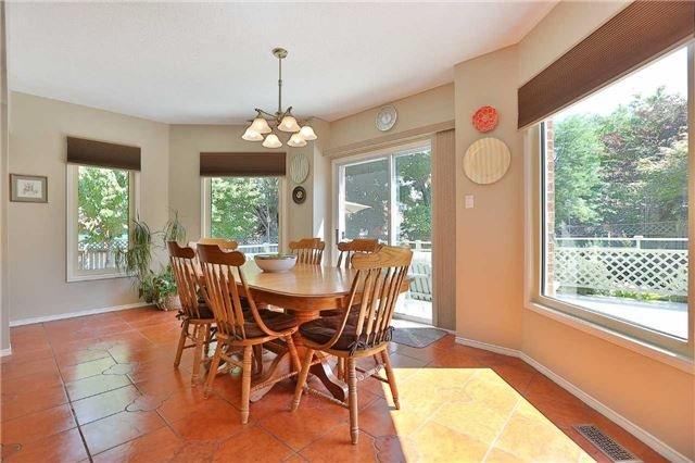 4045 Loyalist Dr, House detached with 4 bedrooms, 3 bathrooms and 3 parking in Mississauga ON | Image 7
