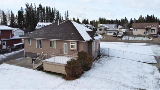 1513 62 Street, House detached with 4 bedrooms, 3 bathrooms and 4 parking in Edson AB | Image 36