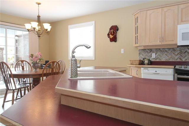 1295 Cedargrove Drive, House detached with 4 bedrooms, 3 bathrooms and null parking in Peterborough ON | Image 6