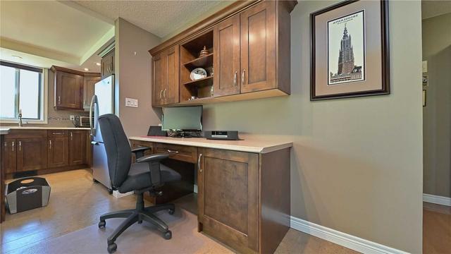 407 - 8351 Mclaughlin Rd S, Condo with 2 bedrooms, 2 bathrooms and 1 parking in Brampton ON | Image 2