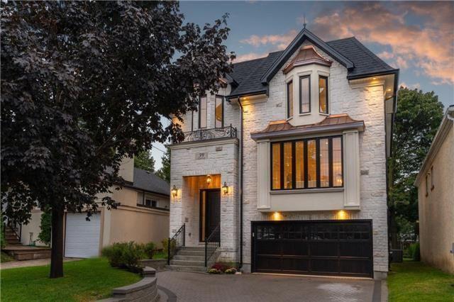 39 Stafford Rd, House detached with 4 bedrooms, 5 bathrooms and 4 parking in Toronto ON | Image 1