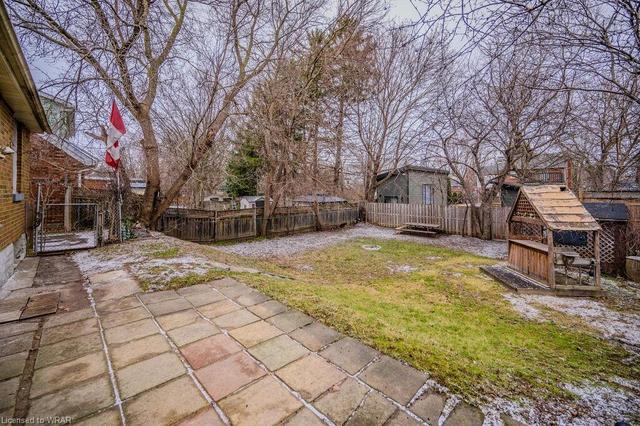 566 Weber Street, House detached with 4 bedrooms, 2 bathrooms and 2 parking in Kitchener ON | Image 28