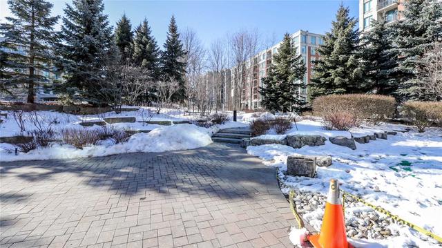 503 - 28 William Carson Cres, Condo with 2 bedrooms, 2 bathrooms and 1 parking in Toronto ON | Image 12