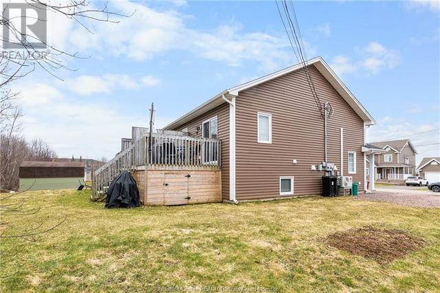 196 Lorette, House semidetached with 3 bedrooms, 1 bathrooms and null parking in Dieppe NB | Image 29