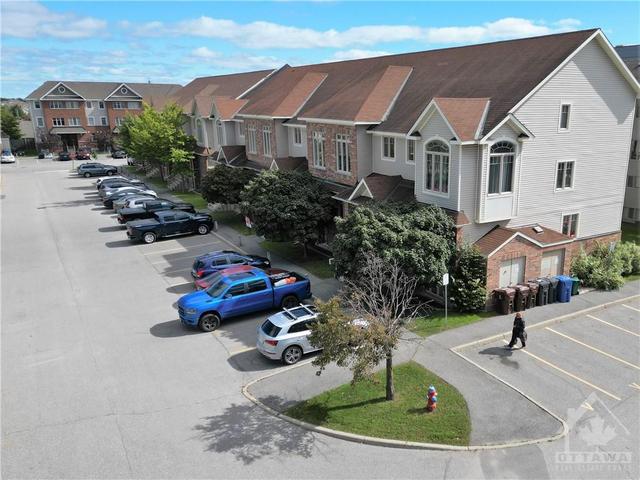 339 Elite Private, House attached with 2 bedrooms, 2 bathrooms and 1 parking in Ottawa ON | Image 28
