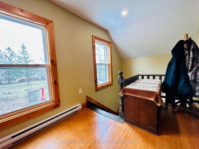19 Head St, House detached with 3 bedrooms, 1 bathrooms and 3 parking in Kawartha Lakes ON | Image 15