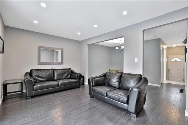 14 - 1338 Upper Gage Ave, Townhouse with 3 bedrooms, 2 bathrooms and 2 parking in Hamilton ON | Image 3
