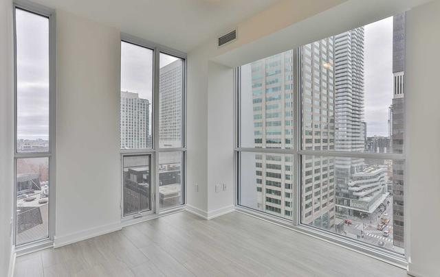1611 - 1 Yorkville Ave, Condo with 2 bedrooms, 2 bathrooms and 1 parking in Toronto ON | Image 26