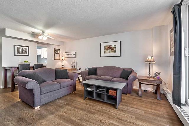 222 - 350 Quigley Rd, Condo with 3 bedrooms, 1 bathrooms and 1 parking in Hamilton ON | Image 8