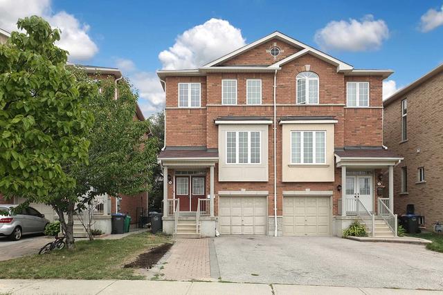 3664 Twinmaple Dr, House semidetached with 3 bedrooms, 1 bathrooms and 3 parking in Mississauga ON | Image 1
