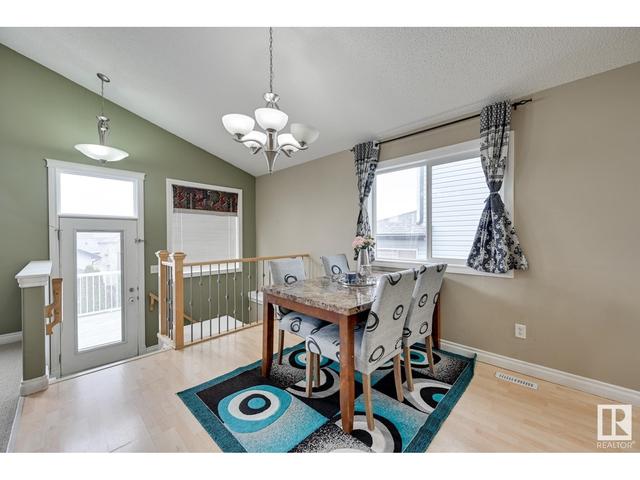 15407 47 St Nw, House detached with 5 bedrooms, 3 bathrooms and null parking in Edmonton AB | Image 9