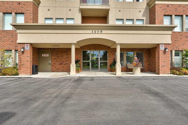 602 - 1499 Nottinghill Gate, Condo with 2 bedrooms, 2 bathrooms and 2 parking in Oakville ON | Image 12