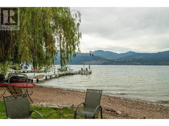17130 Coral Beach Road, House detached with 3 bedrooms, 2 bathrooms and 3 parking in Lake Country BC | Image 41