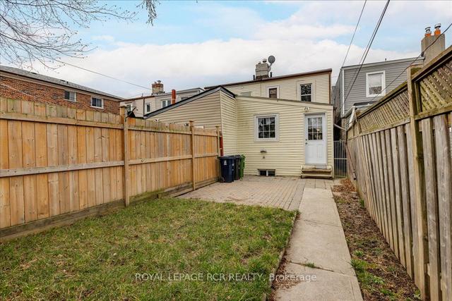 21 Pharmacy Ave, House semidetached with 3 bedrooms, 2 bathrooms and 2 parking in Toronto ON | Image 19