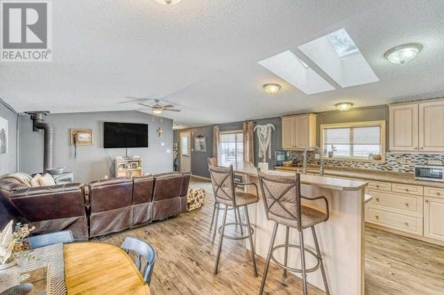204076 Range Road 253, House other with 3 bedrooms, 2 bathrooms and null parking in Vulcan County AB | Image 13