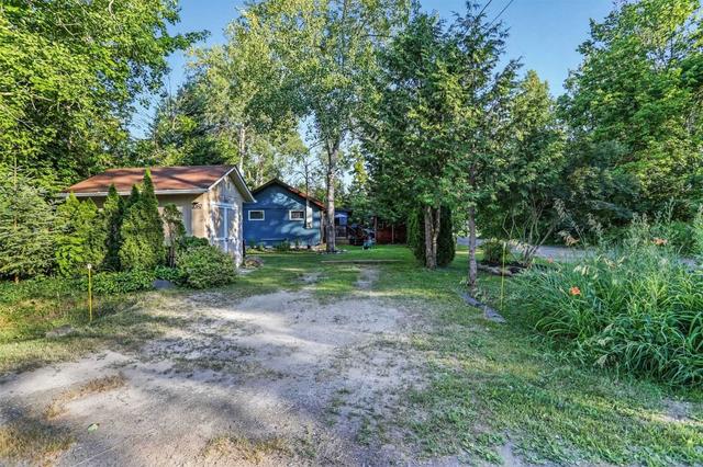 1087 Elm St, House detached with 2 bedrooms, 2 bathrooms and 6 parking in Innisfil ON | Image 25
