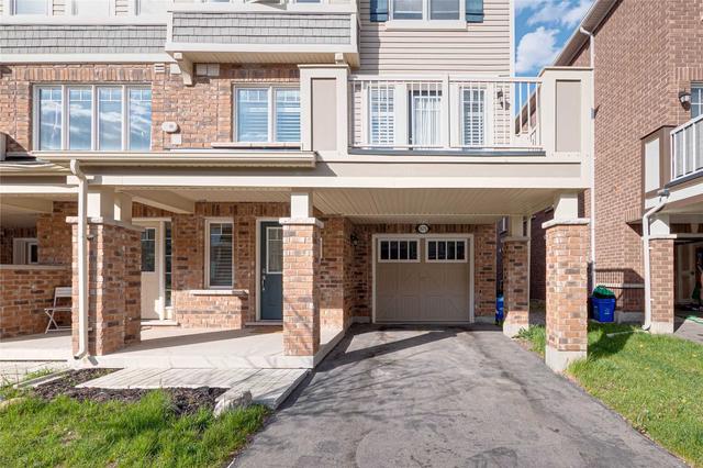 1575 Leblanc Crt, House attached with 3 bedrooms, 3 bathrooms and 3 parking in Milton ON | Image 12