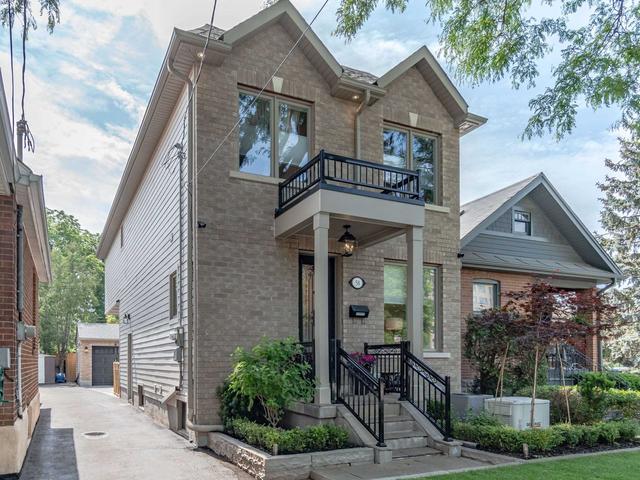 58 Warren Cres, House detached with 3 bedrooms, 4 bathrooms and 2 parking in Toronto ON | Image 1
