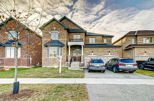 31 Gusul Ave, House detached with 4 bedrooms, 3 bathrooms and 4 parking in Clarington ON | Image 12