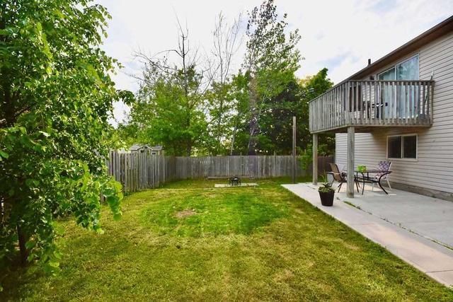 13 Columbia Rd S, House detached with 3 bedrooms, 2 bathrooms and 6 parking in Barrie ON | Image 31