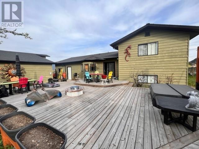 8304 Jubilee Road E, House detached with 3 bedrooms, 1 bathrooms and 6 parking in Summerland BC | Image 6