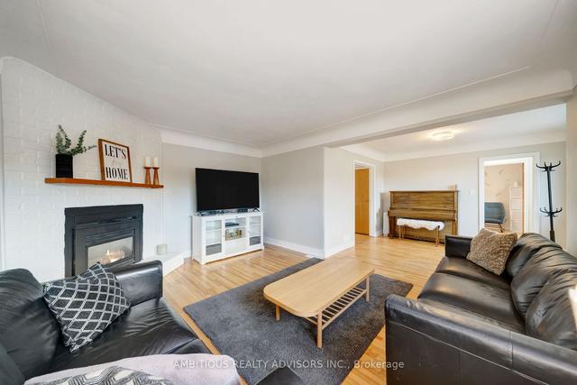 23 Shadyside Ave, House detached with 2 bedrooms, 2 bathrooms and 2 parking in Hamilton ON | Image 30