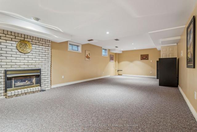 77 Adriatic Blvd, House detached with 5 bedrooms, 4 bathrooms and 6 parking in Hamilton ON | Image 22
