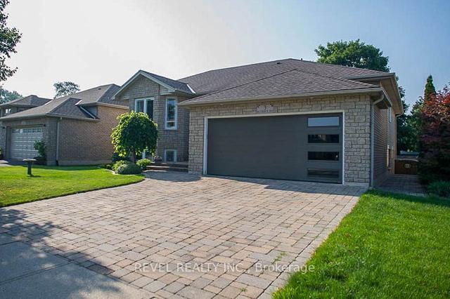 3 Mccormick Way, House detached with 3 bedrooms, 2 bathrooms and 4 parking in Brantford ON | Image 23