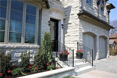 444 O'connor Dr, House detached with 4 bedrooms, 4 bathrooms and 8 parking in Toronto ON | Image 2