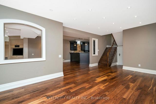16 Springrain Crt, House detached with 4 bedrooms, 5 bathrooms and 6 parking in Vaughan ON | Image 20
