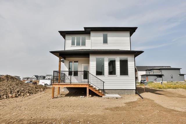 841 Devonia Circle W, House detached with 3 bedrooms, 2 bathrooms and 4 parking in Lethbridge AB | Image 35