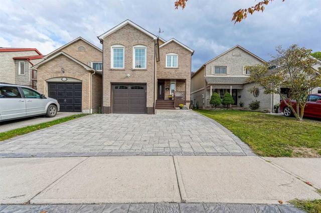 7232 Corrine Cres, House detached with 3 bedrooms, 3 bathrooms and 5 parking in Mississauga ON | Image 1