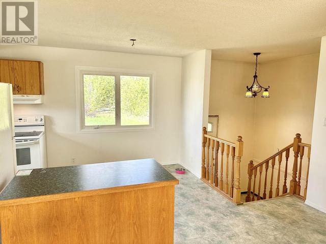 485 Polar Street, House detached with 3 bedrooms, 1 bathrooms and null parking in Fraser Fort George G BC | Image 9